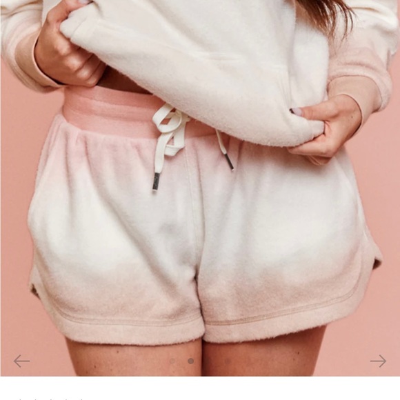 Feat Sweatshirt and Shorts Set - Picture 2 of 8